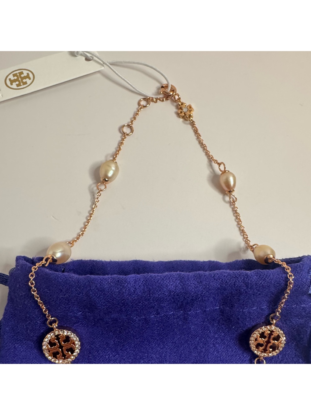 Tory Burch NWT Miller Pave Crystal & Rose Gold Pearl Chain Necklace - Picture 4 of 10